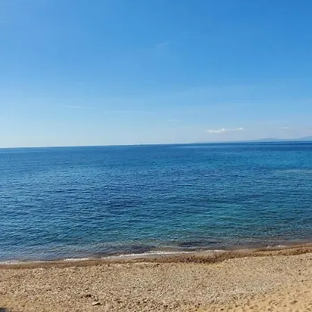 Bright Cocoon With Pool And Sea View Domek alpejski